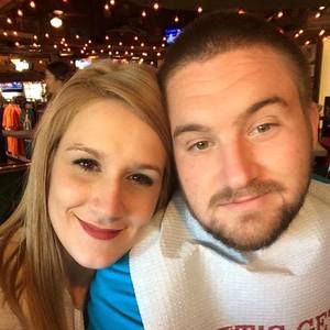 Meet your Posher, Devin